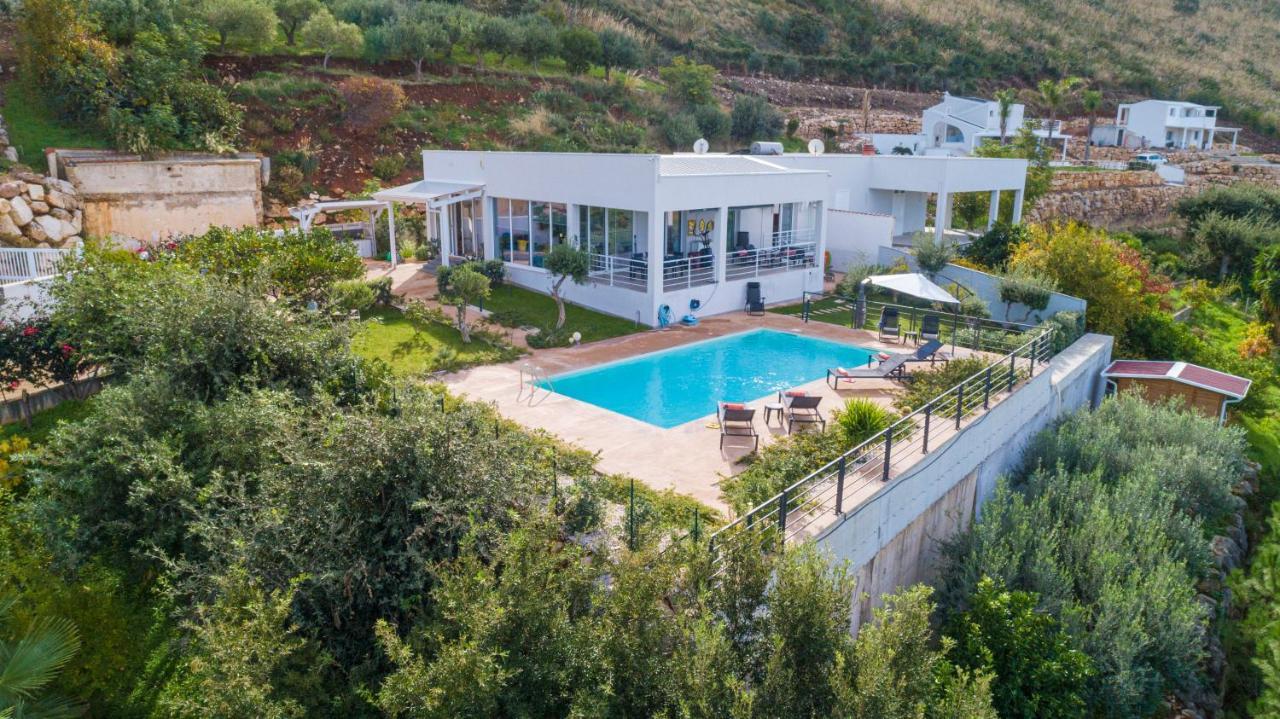 Villa Luxury Con Piscina Privata Vista Mare - カステッランマーレ・デル・ゴルフォ エクステリア 写真