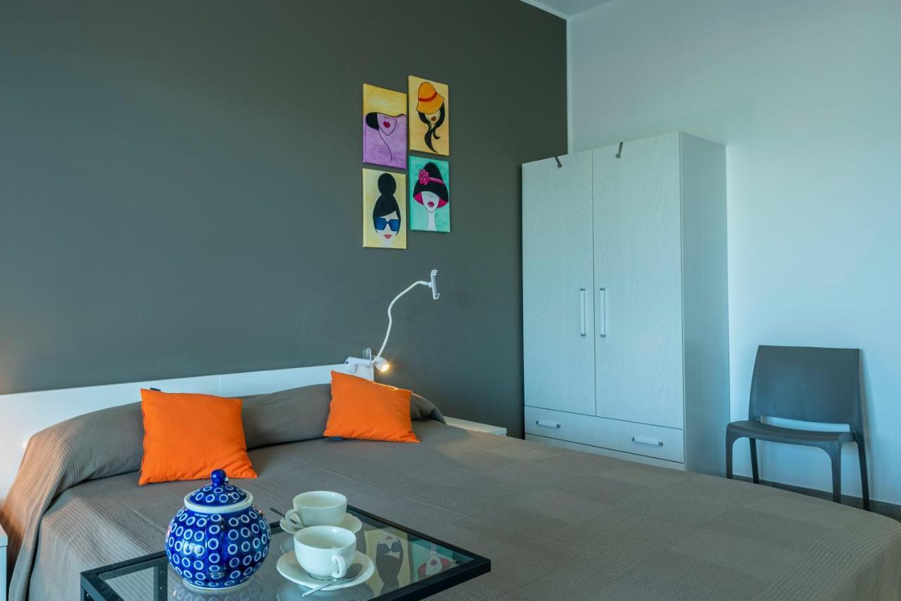 Villa Luxury Con Piscina Privata Vista Mare - カステッランマーレ・デル・ゴルフォ エクステリア 写真