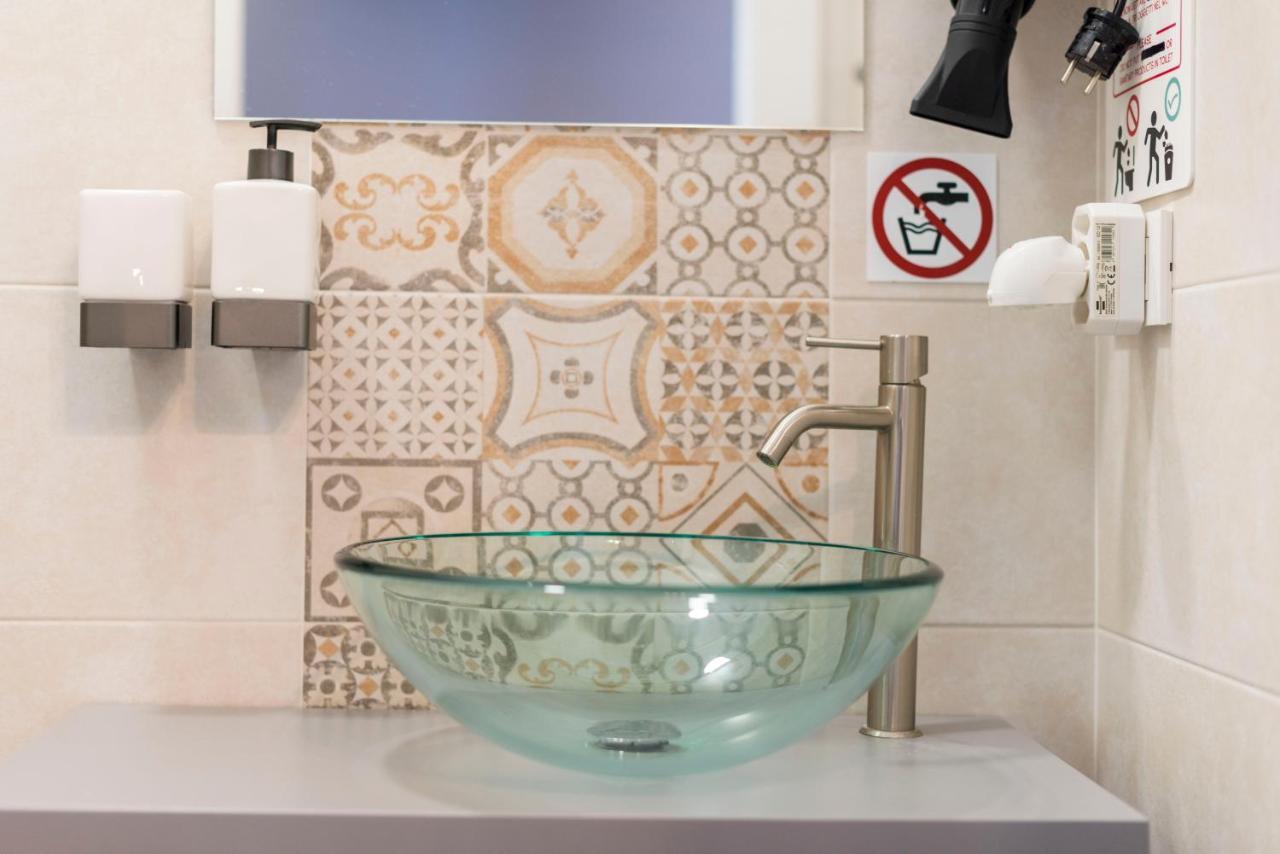 Villa Luxury Con Piscina Privata Vista Mare - カステッランマーレ・デル・ゴルフォ エクステリア 写真