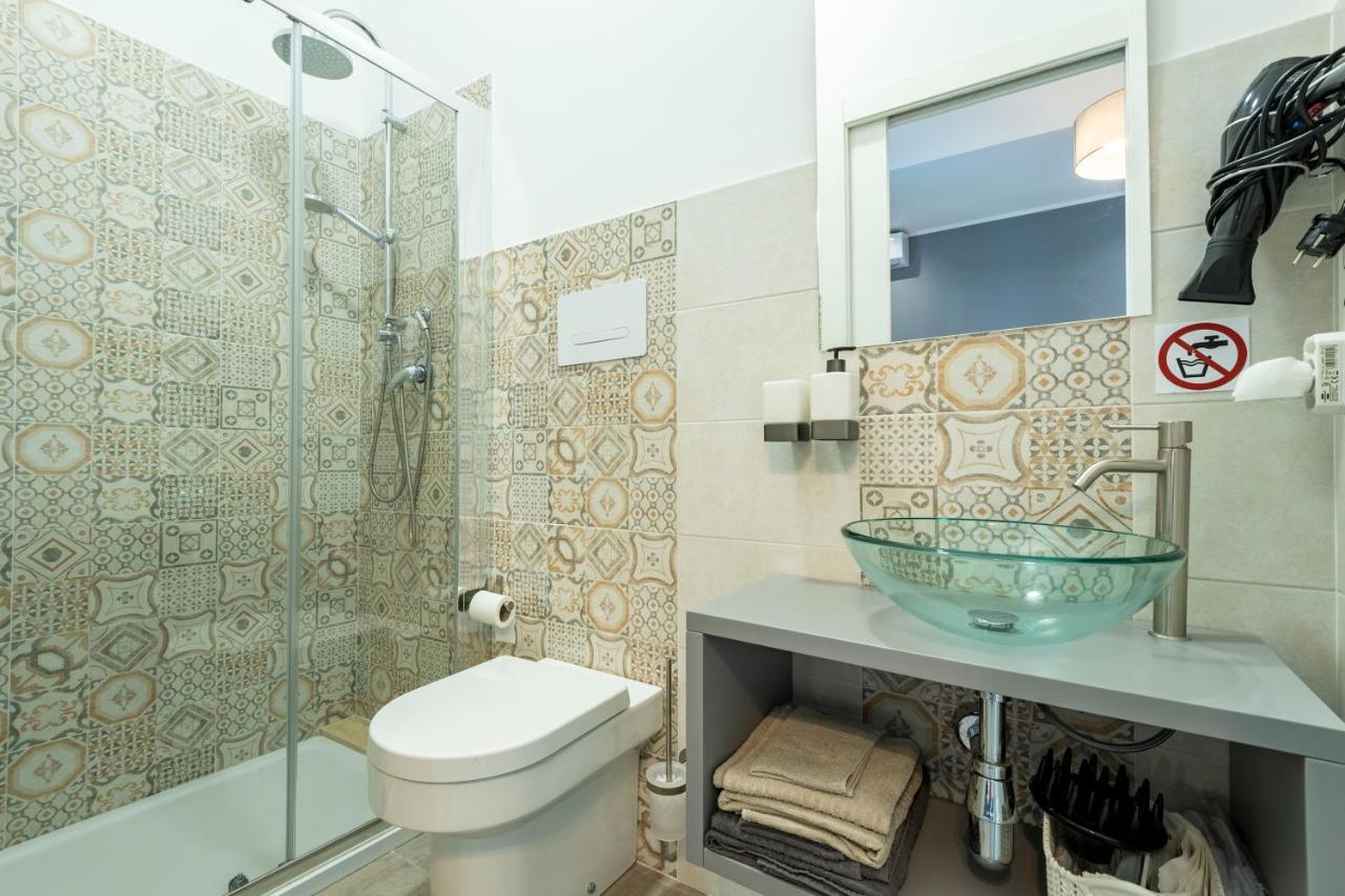 Villa Luxury Con Piscina Privata Vista Mare - カステッランマーレ・デル・ゴルフォ エクステリア 写真